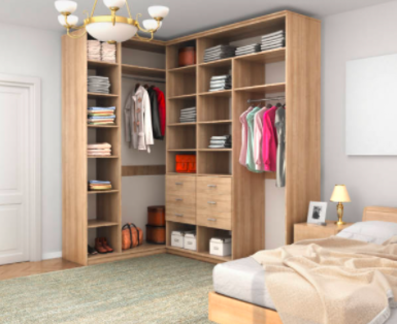 guarda roupa planejado com espelho