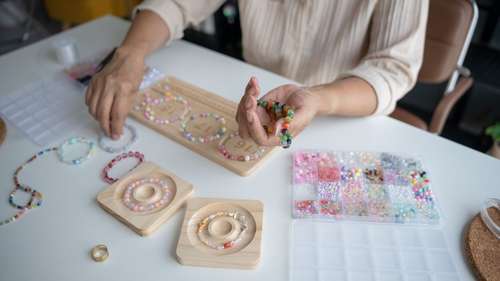 Tricô e Crochê: Mais que Hobbies, uma Terapia para a Mente