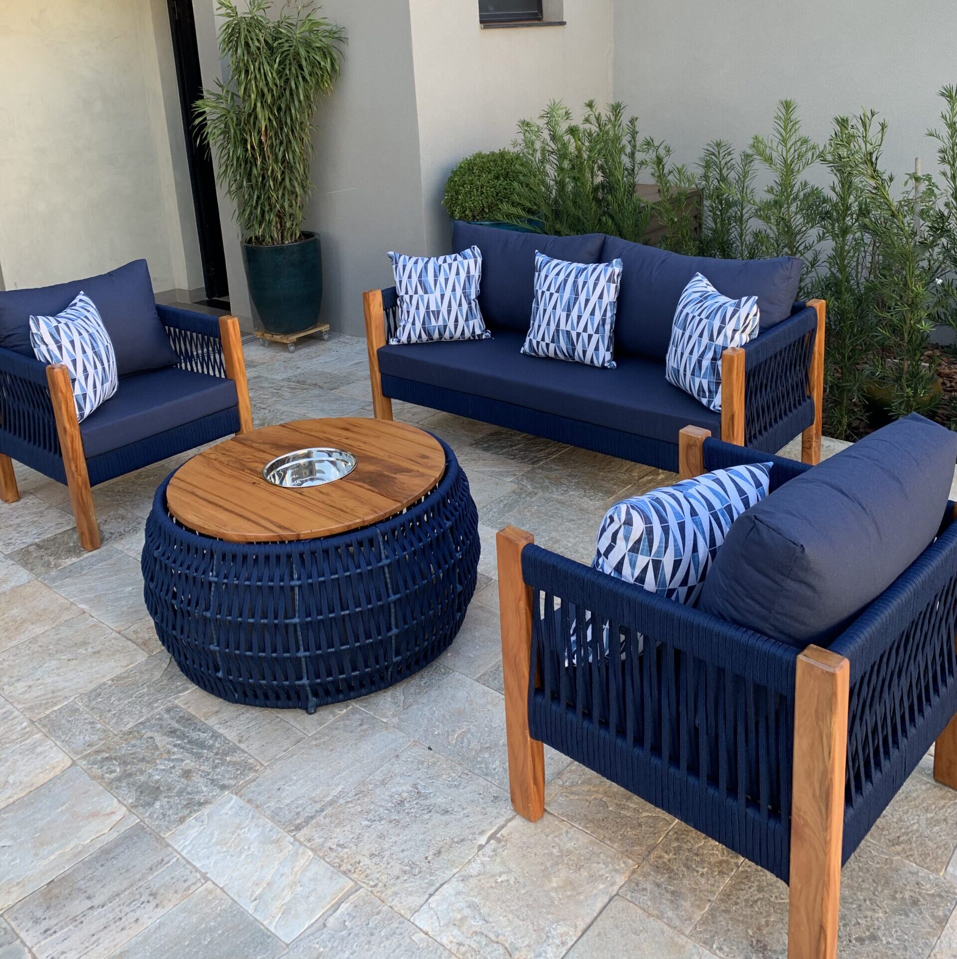 ideias de jardim com moveis de corda nautica