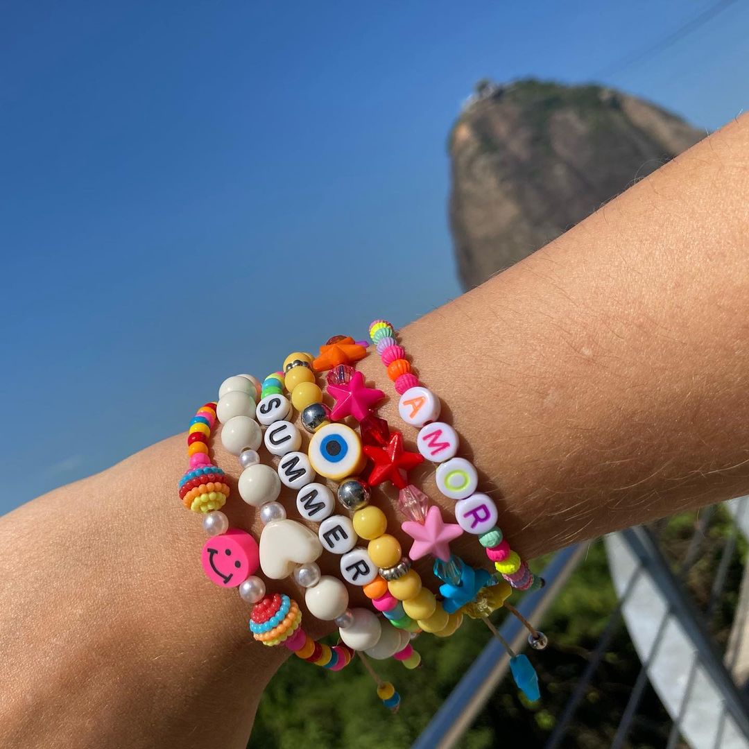 ideias de pulseiras de miçanga para iniciantes