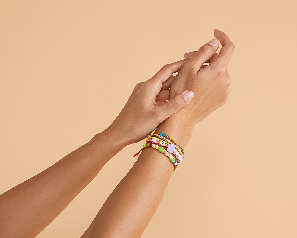 ideias de pulseiras de miçanga para iniciantes