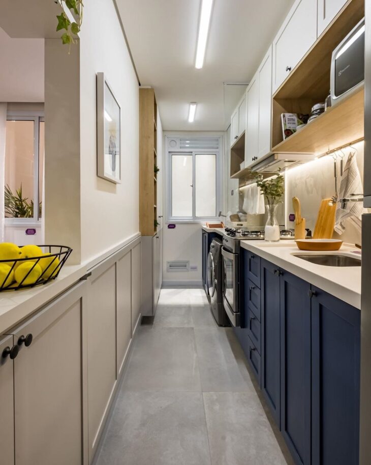 iluminação para bancada de cozinha com fita LED