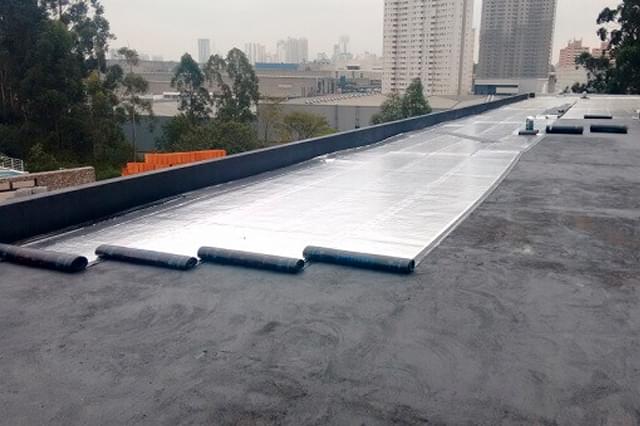 Guia Completo: Como Calcular o Custo da Impermeabilização da Sua Laje