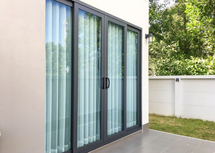 erros comuns ao escolher janela de vidro