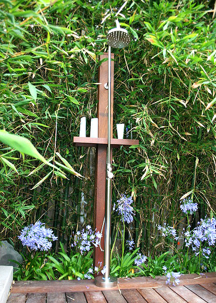 deck de madeira vs deck de madeira plástica para chuveiro