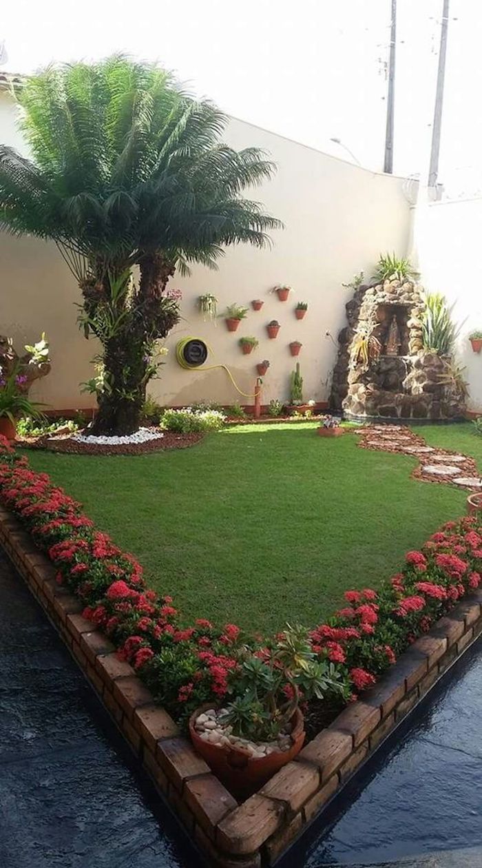 quintal pequeno com área gourmet