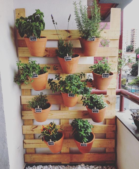 Comparativo de preços: estruturas de jardim vertical no mercado