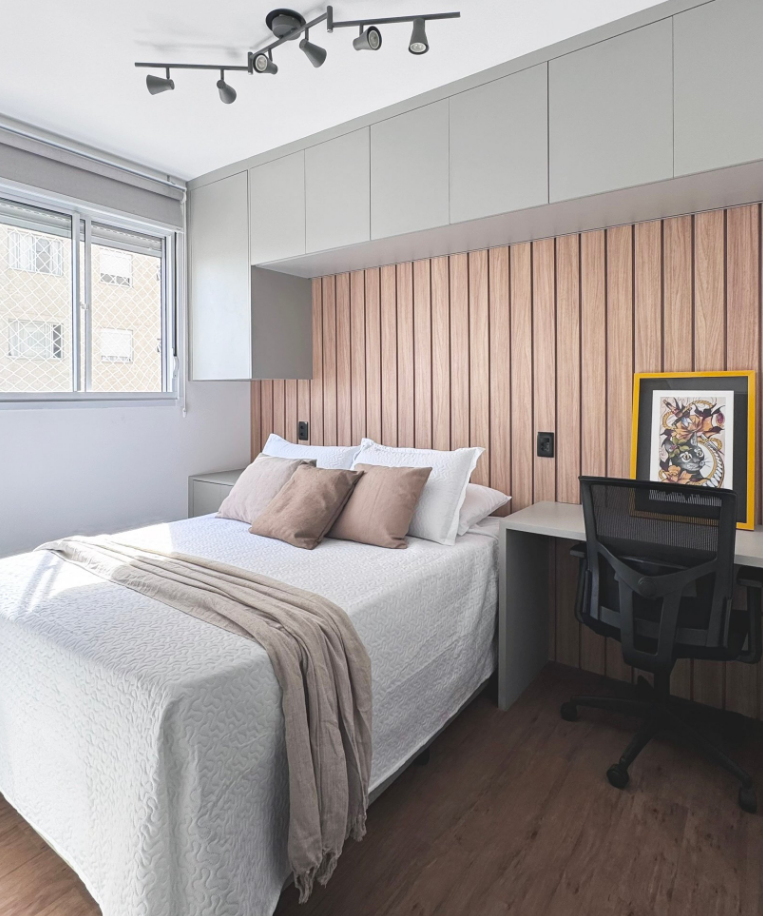 ideias de lambri para sala de estar moderna