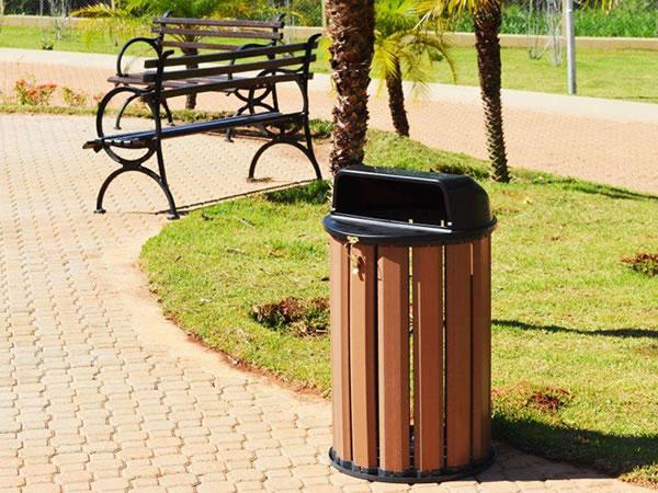 Regulamentação de Lixeiras em Calçadas: O Que Você Precisa Saber para Não Errar