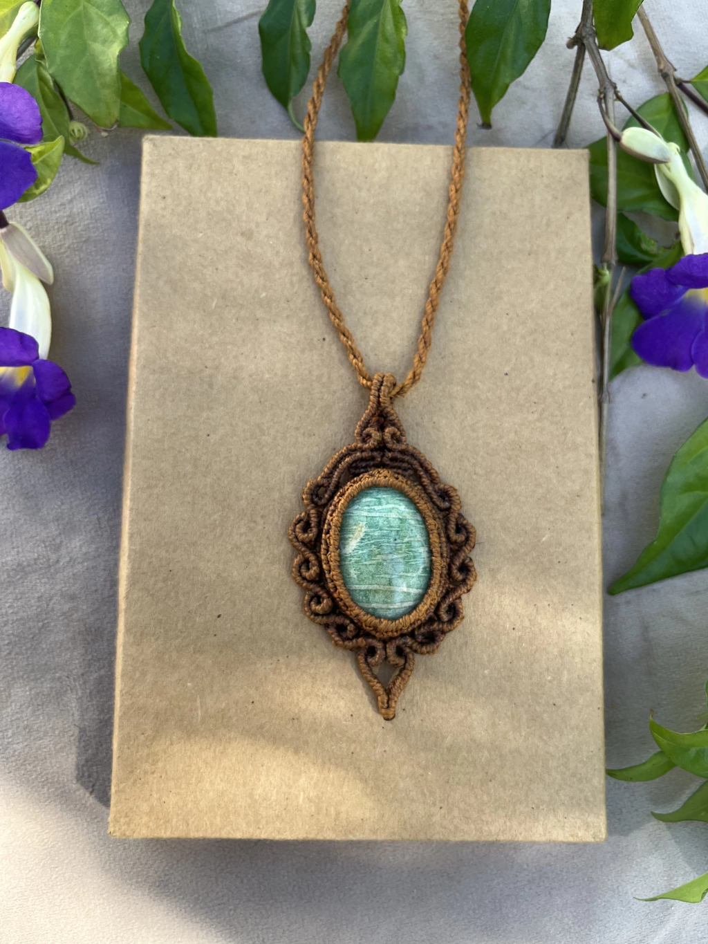 Micro Macramê: Desvendando a Arte dos Detalhes Minuciosos