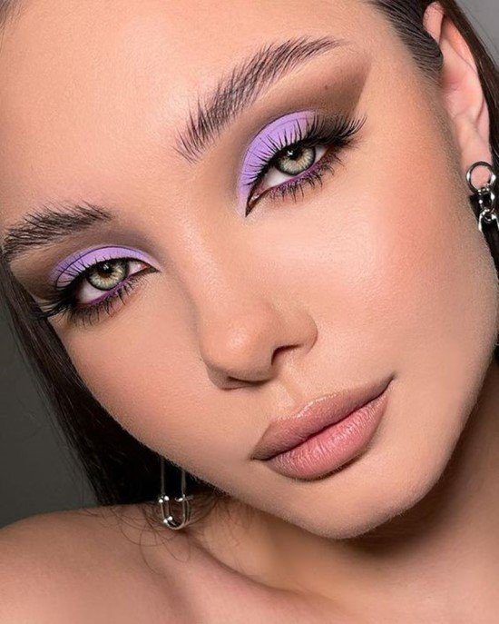 erros comuns ao fazer maquiagem lilás e como evitar