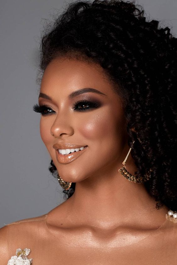 quanto custa maquiagem profissional noiva morena noite