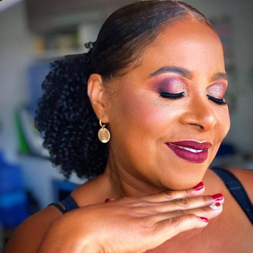 maquiagem para pele madura