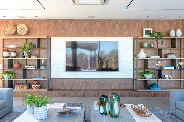 painel ripado marcenaria sala de estar