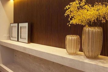 Como Combinar Mármore Travertino com Outros Materiais na Decoração