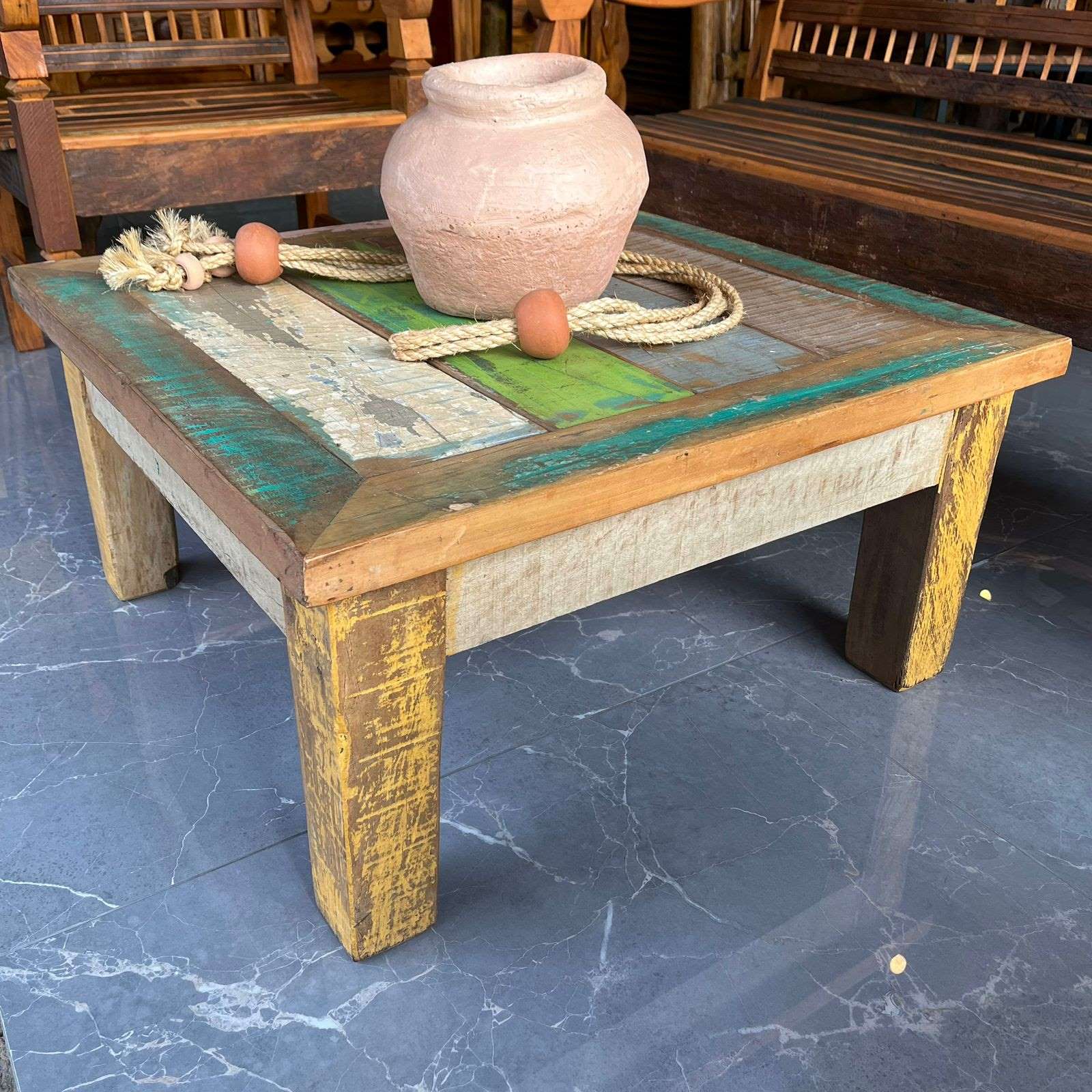 mesa de centro para sala pequena