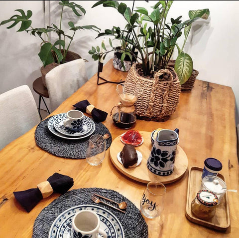 mesa decorada rústica vs moderna qual escolher