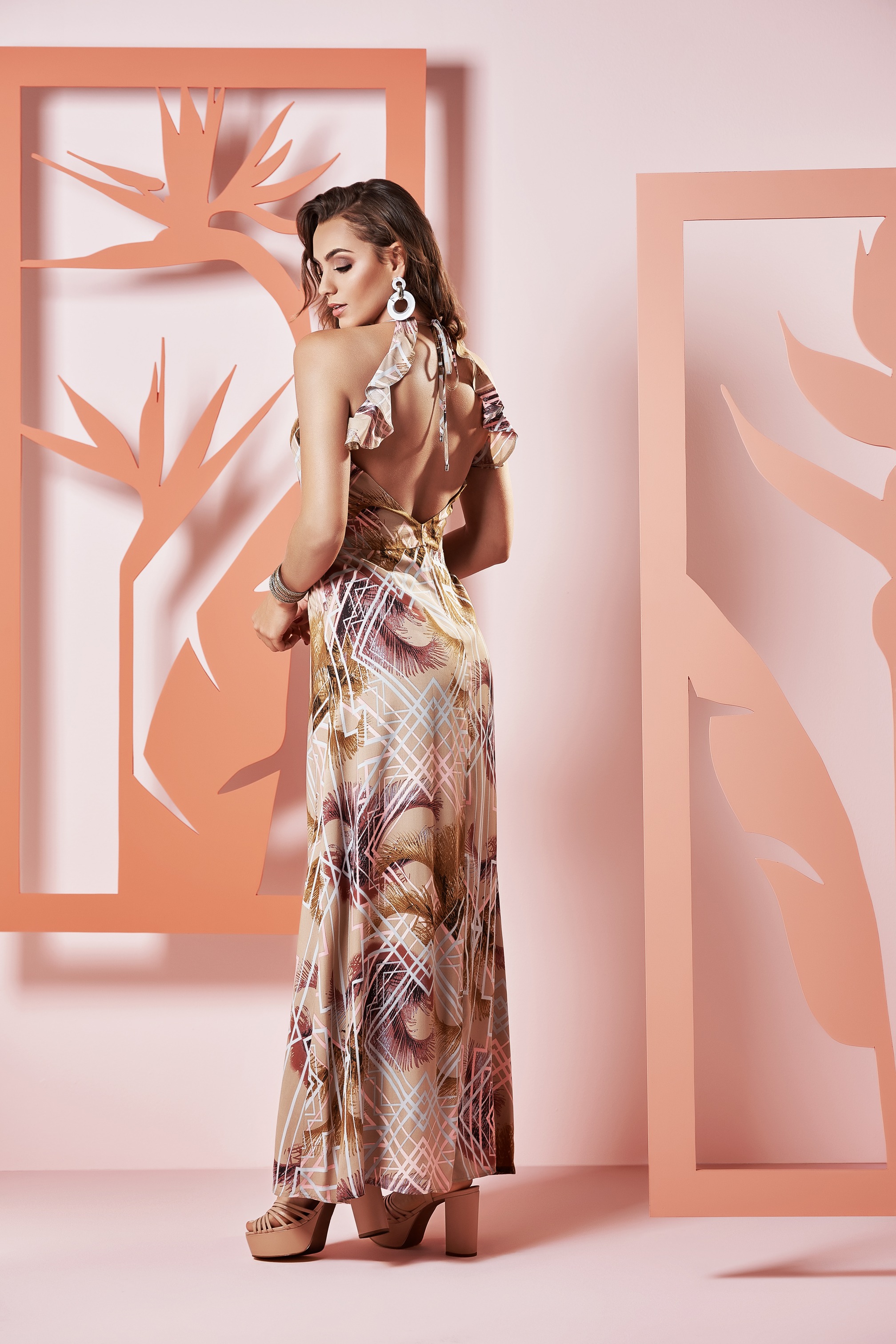 As Modelagens Essenciais para o Verão 2026: Do Pantacourt ao Drop Waist