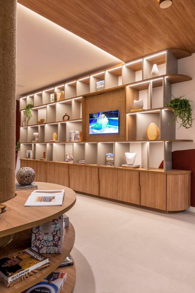 nichos e prateleiras