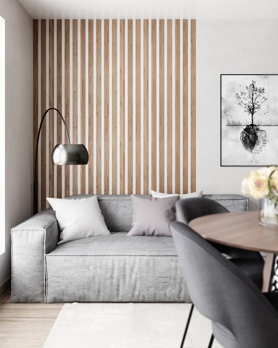 painel de madeira ou espelho atras do sofa qual escolher