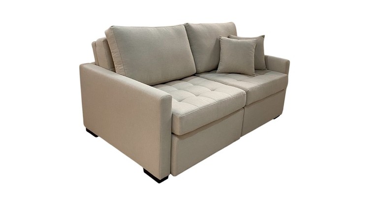 o sofa reto ja era como tendencia