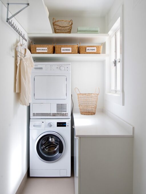 10 Dicas Essenciais para Manter a Lavanderia Pequena Sempre em Ordem