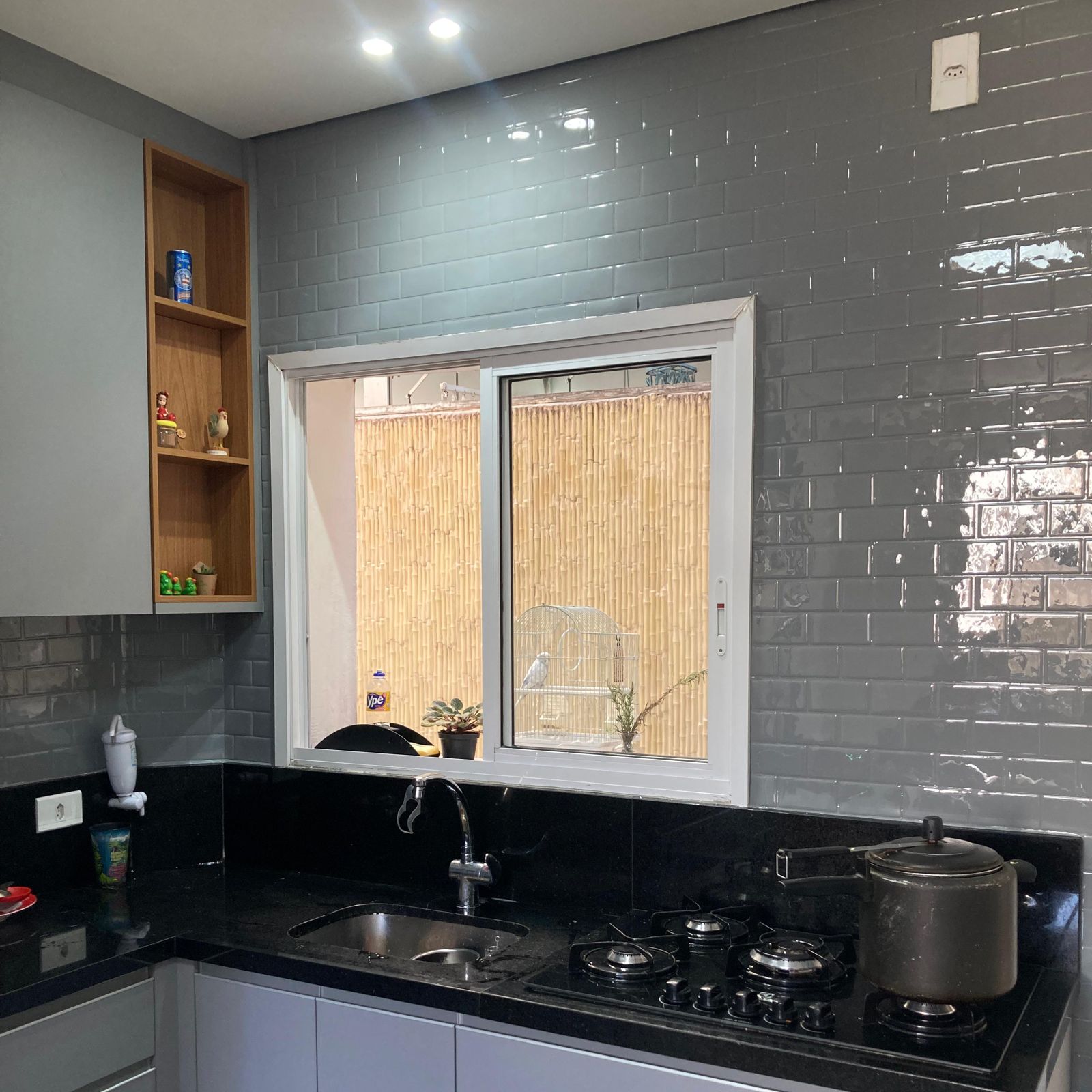 Guia Completo: Como Escolher a Pastilha Ideal para Sua Cozinha