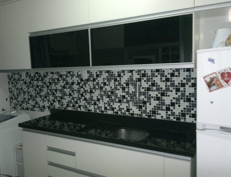 Guia Completo: Como Escolher a Pastilha Ideal para Sua Cozinha