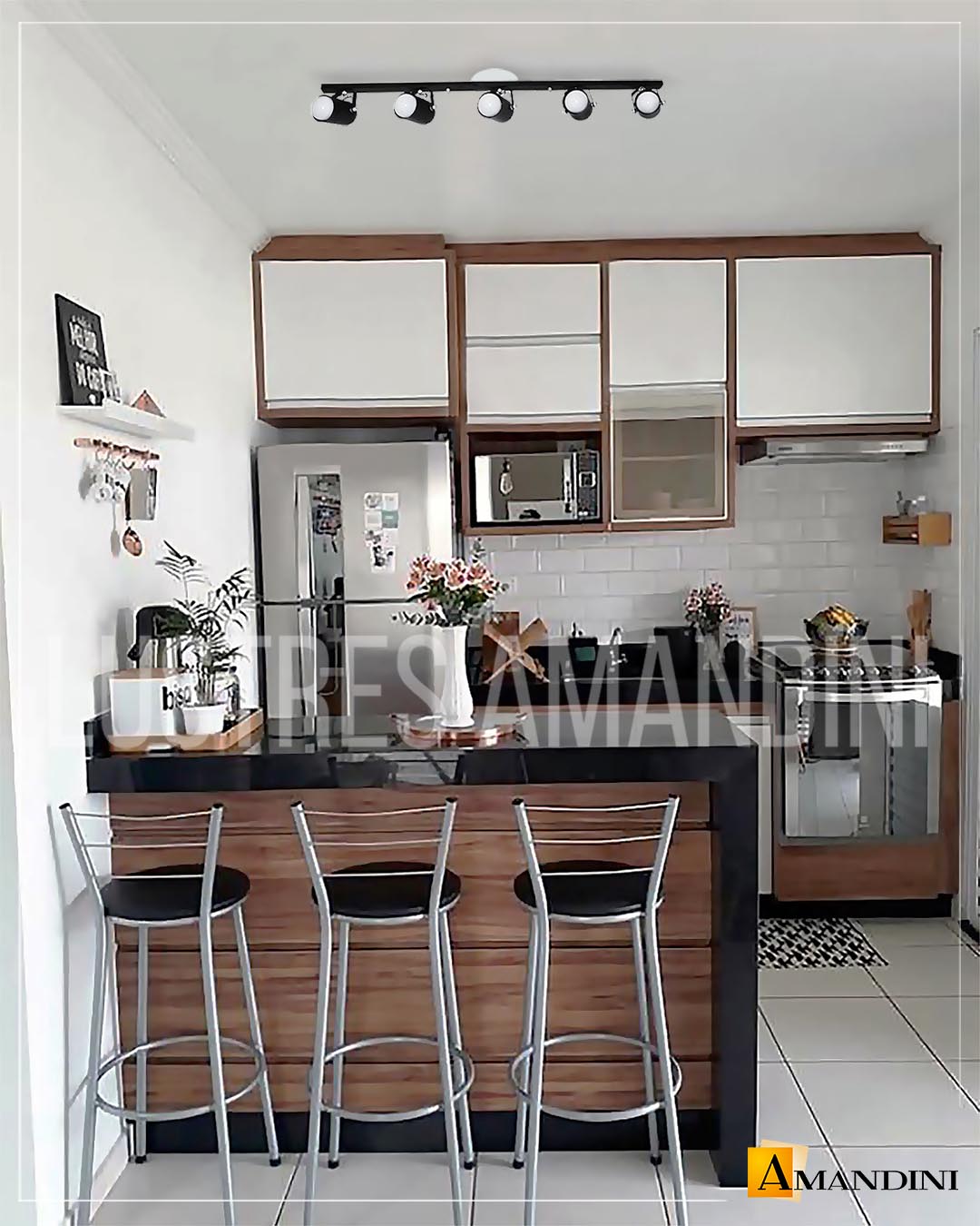 altura ideal pendente bancada cozinha