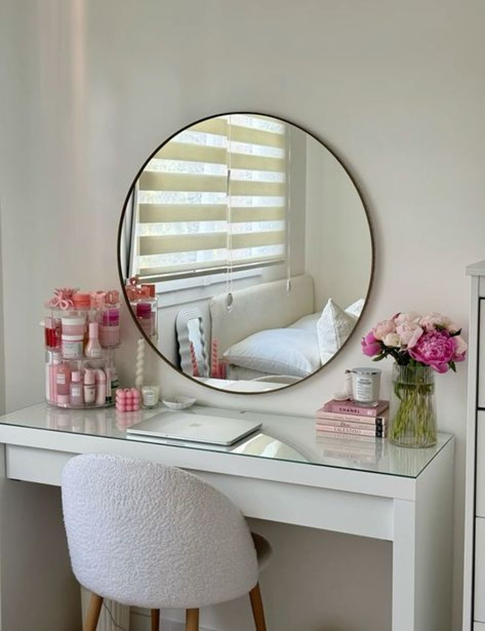 penteadeira camarim com espelho vs sem espelho