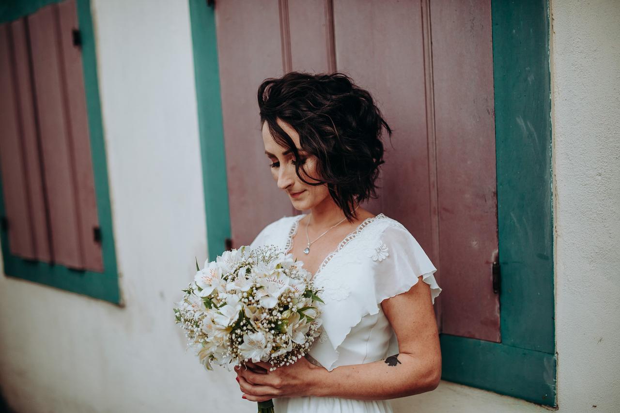 erros comuns ao fazer penteados em cabelo curto