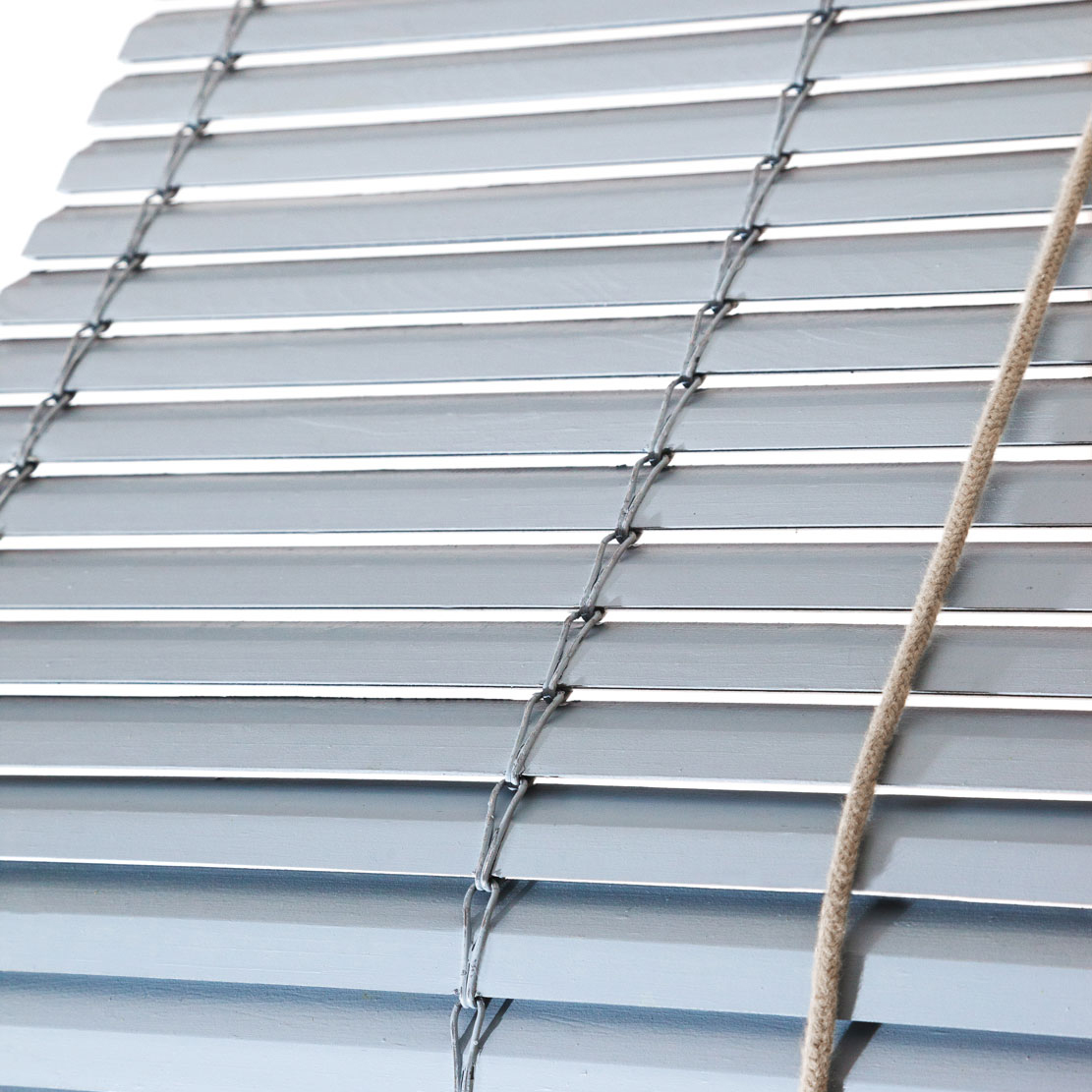 Manutenção e Limpeza de Persianas: Guia Prático para Aumentar a Durabilidade