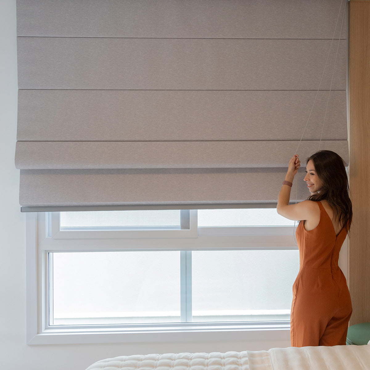 Persiana Rolô vs. Romana vs. Horizontal: Qual a Melhor Opção para Você?