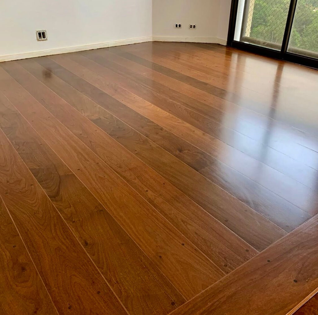 piso de madeira