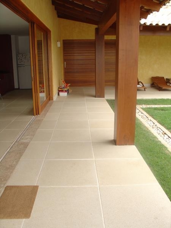 piso drenante para quintal