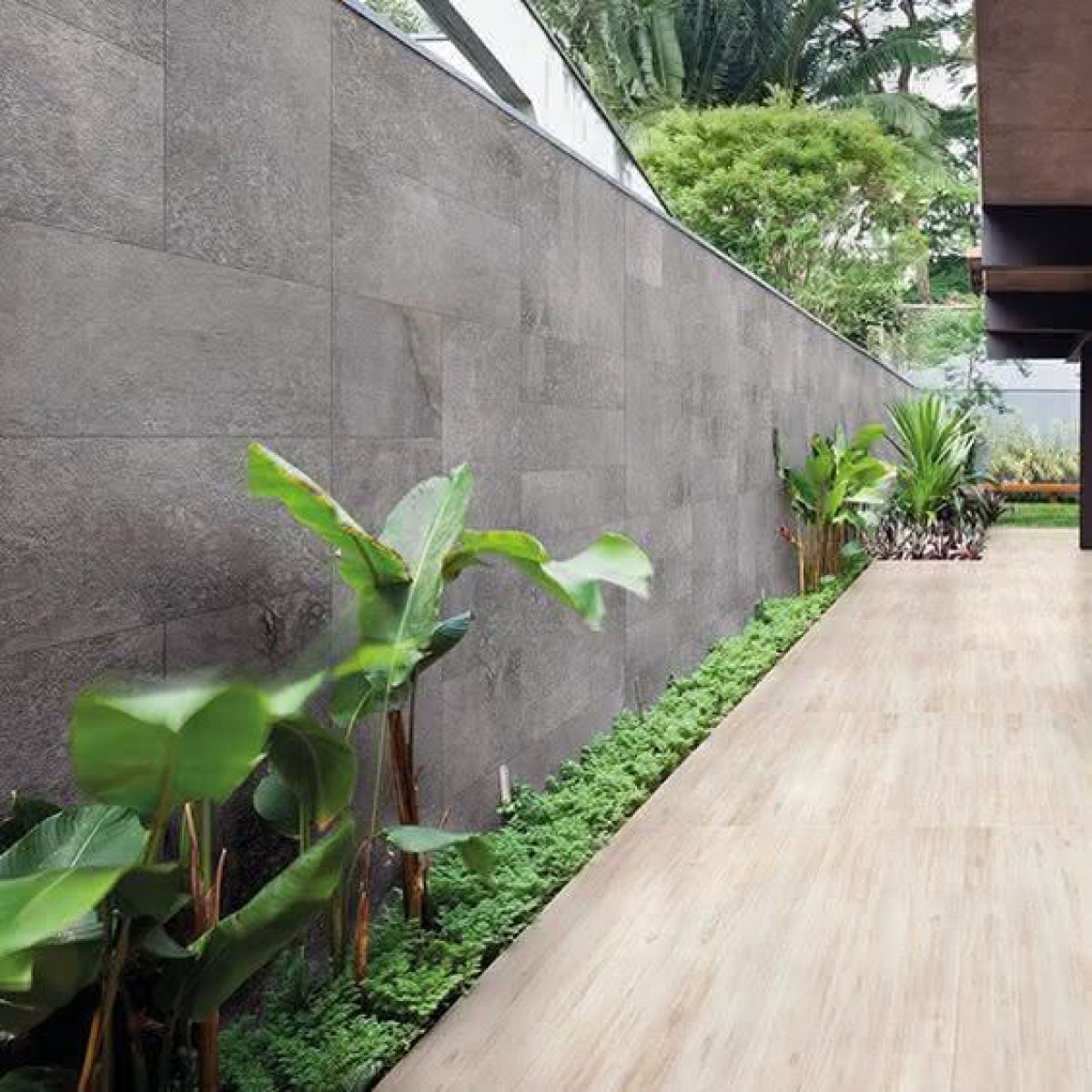 piso para varanda externa
