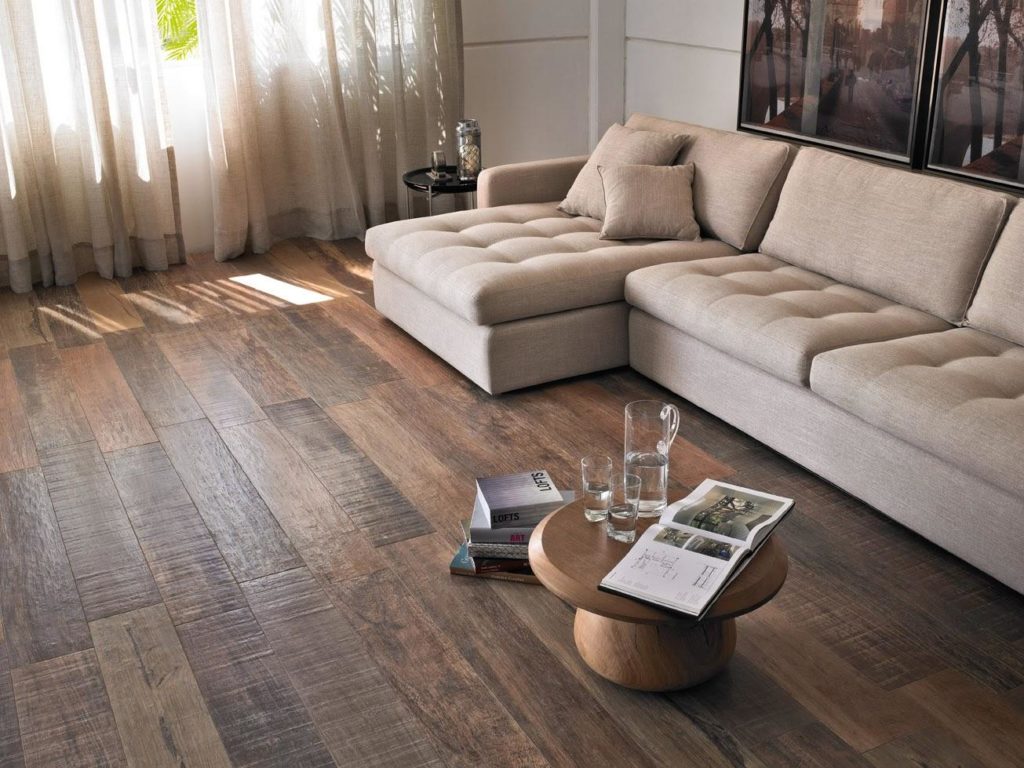 piso que imita madeira