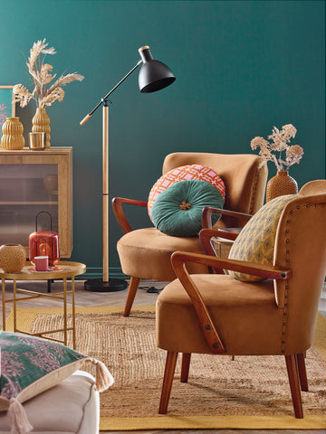 poltrona decorativa em veludo para sala pequena