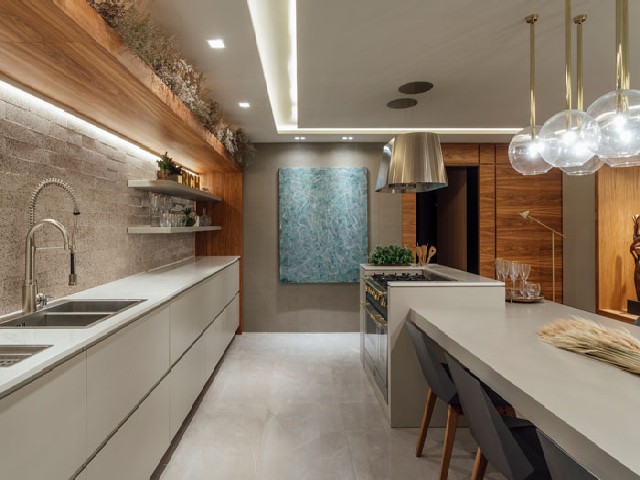 Guia Completo: Como Escolher a Argamassa Ideal para Porcelanato Slim