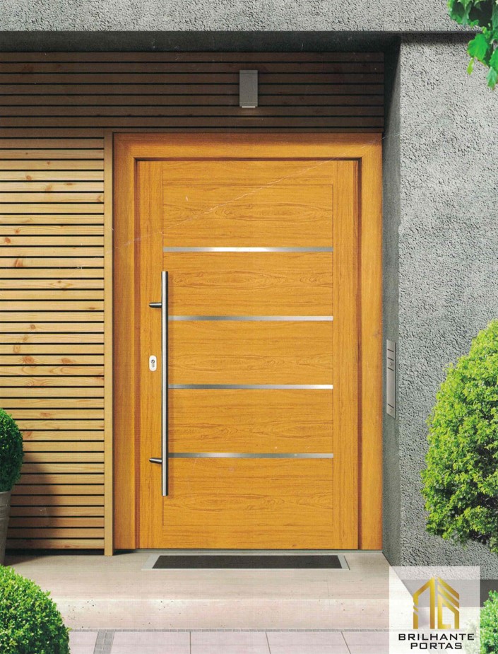 Madeiras Nobres para Portas Externas: Durabilidade e Resistência ao Tempo