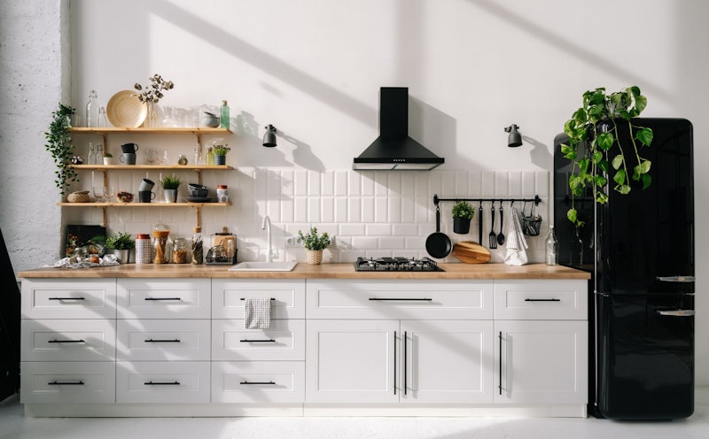 Cozinhas planejadas em L, U e americanas: qual o melhor layout para você?