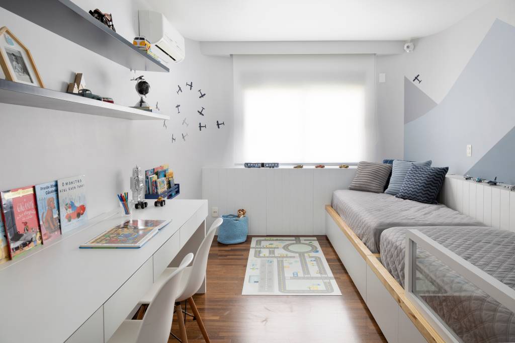 Guia Completo: Escolhendo a Cadeira Ergonômica Ideal para Seu Home Office no Quarto