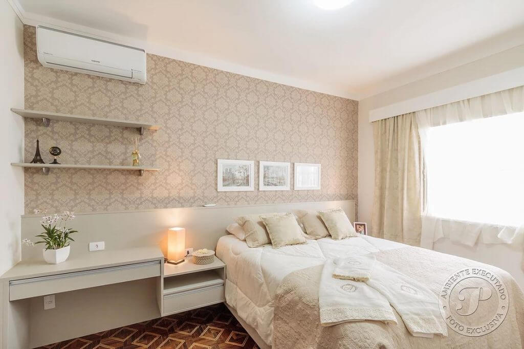 quarto de casal planejado com home office