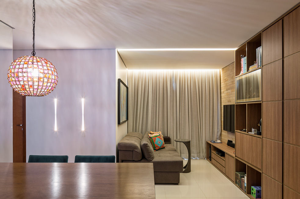 Racks com painel: a solução perfeita para salas amplas