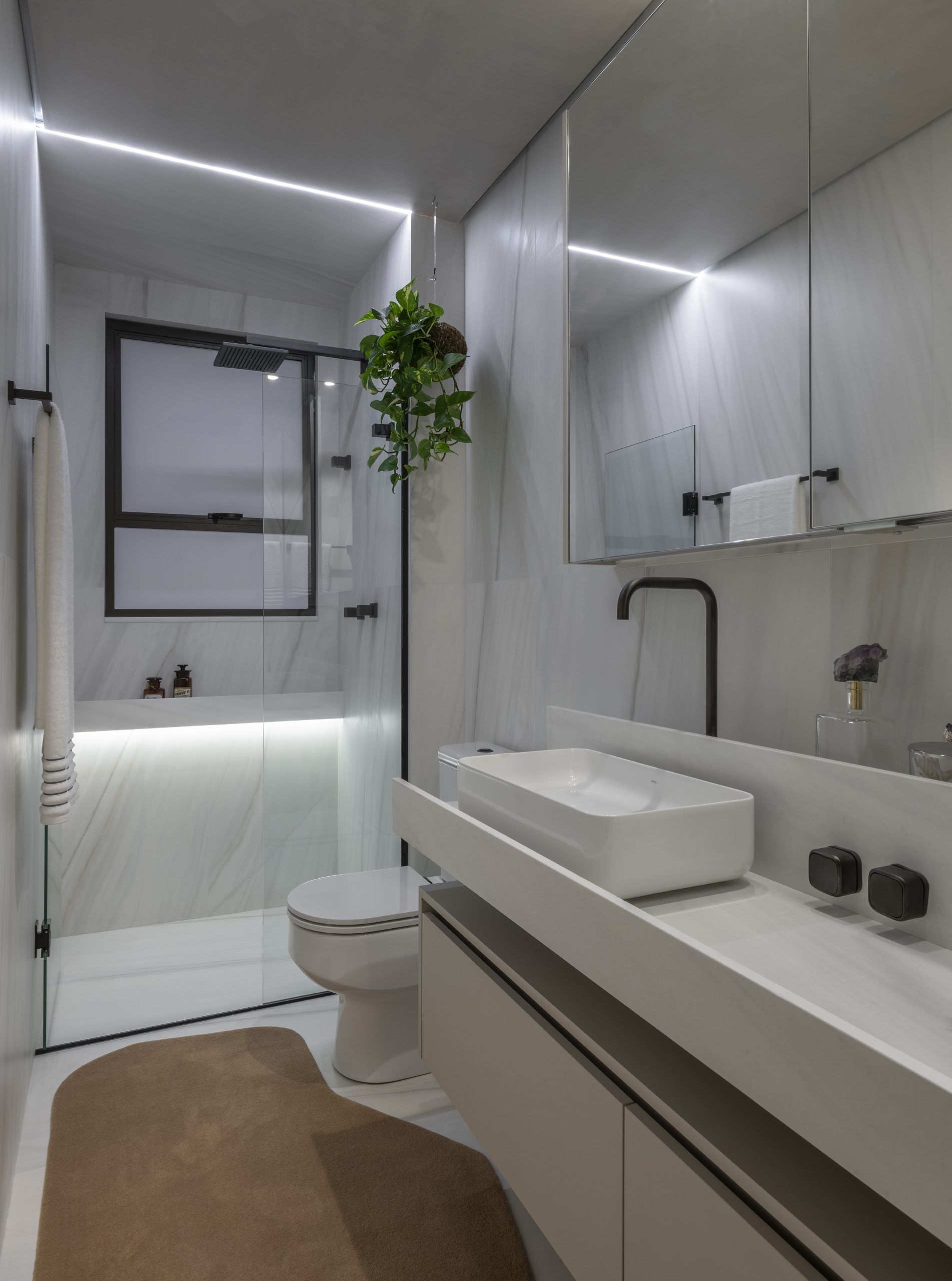 Orçamento Inteligente: Reformando seu Banheiro Pequeno com Economia e Qualidade