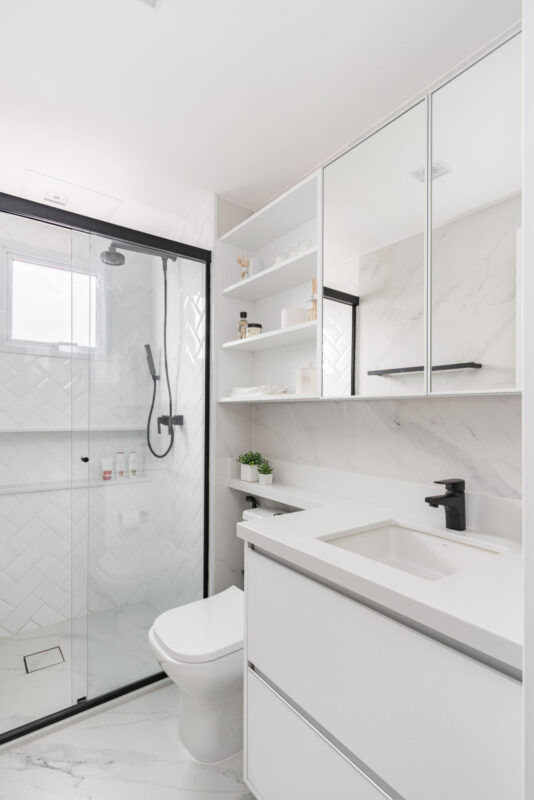 Cinza ou Preto? Qual Escolher e Por Quê