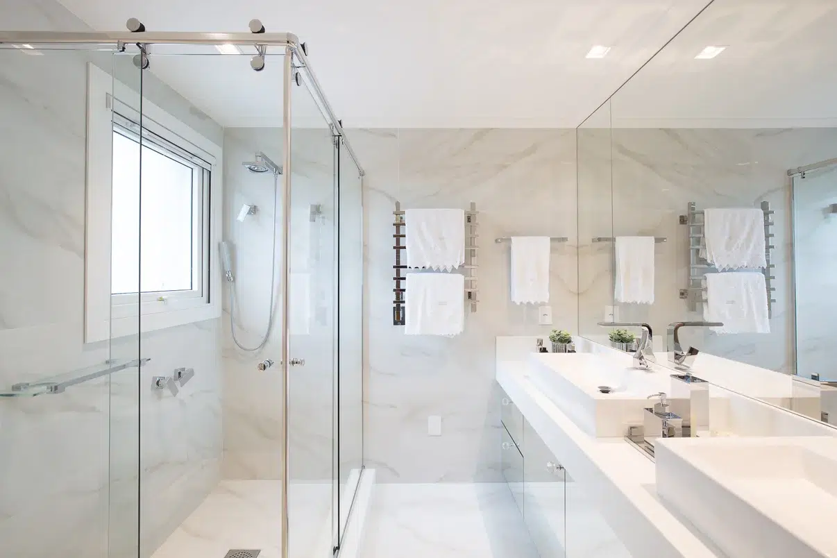 Cinza ou Preto? Qual Escolher e Por Quê