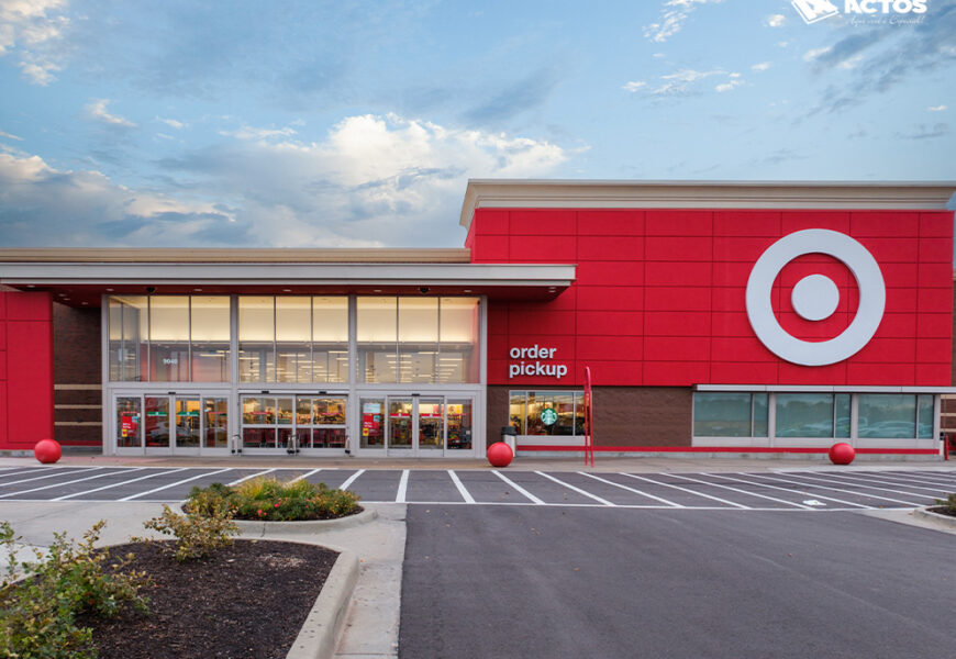 Madeira e Pedras Naturais: Sofisticação e Robustez para a Fachada da Sua Loja