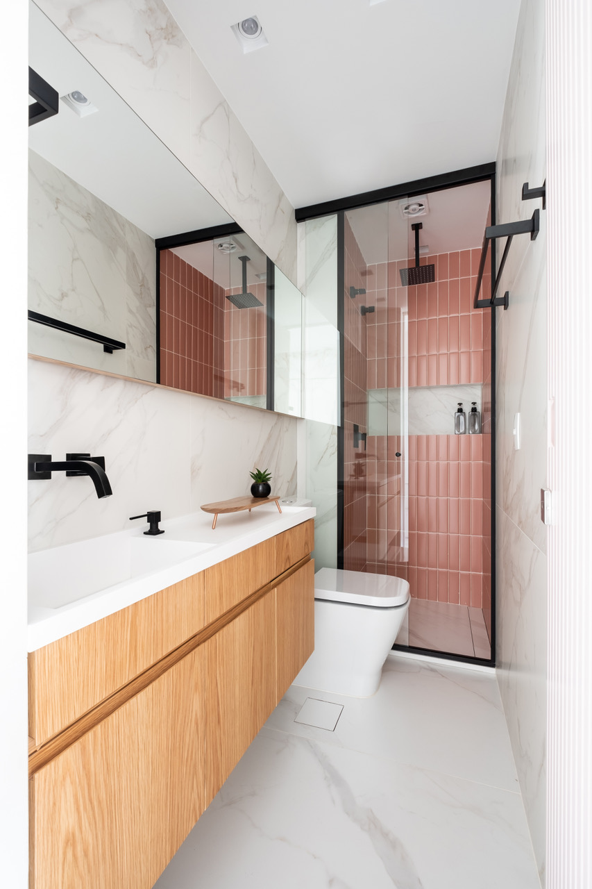 revestimento adesivo para box de banheiro pequeno