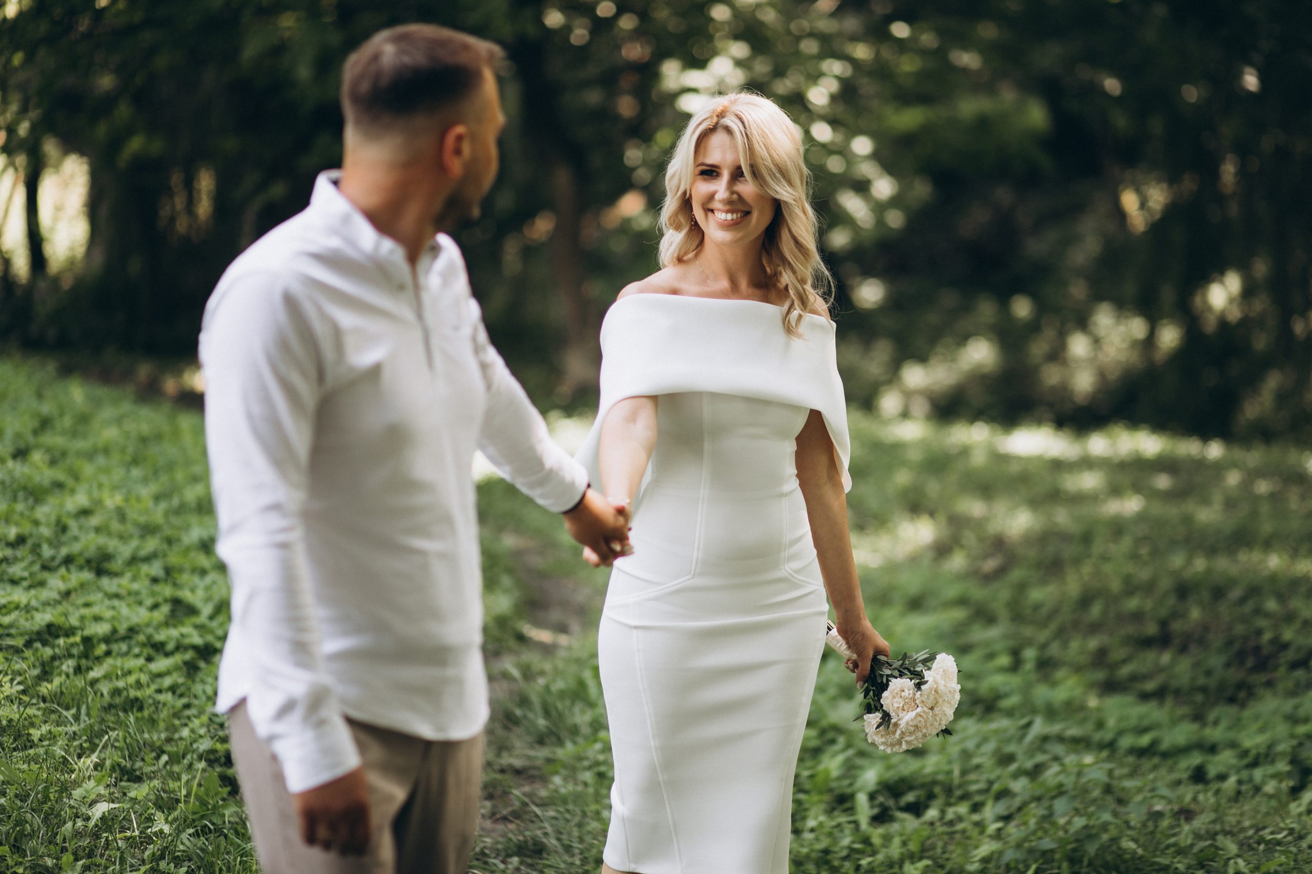 roupa barata e elegante para cartório